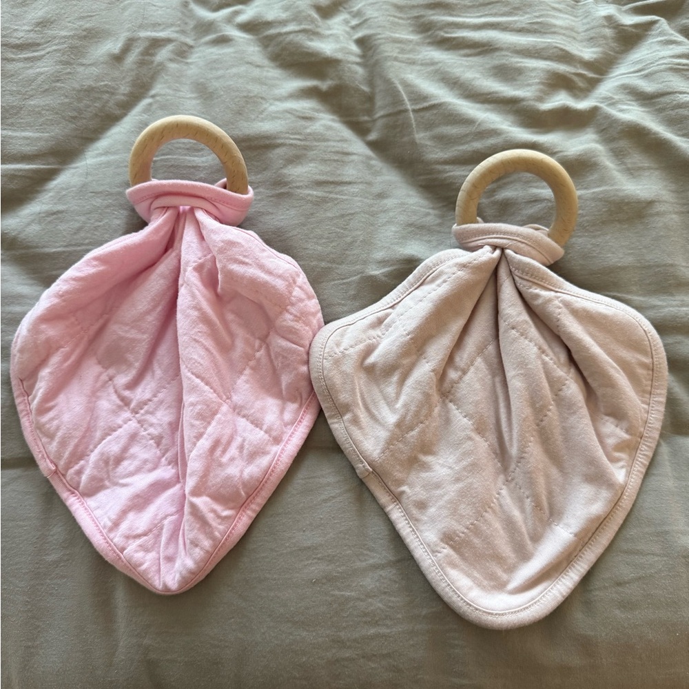 Kyte Baby Loveys Bundle with Removable Teething Ring